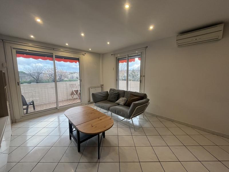 Appartement - 81 m² - 4 pièces