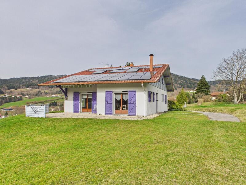 Maison - 146 m² - 9 pièces