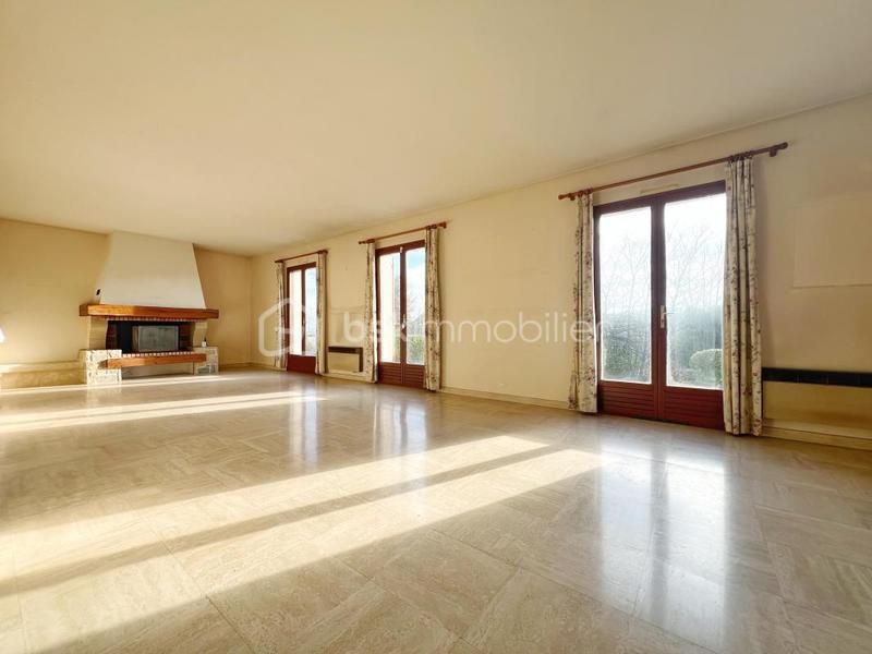 Maison - 152 m² - 7 pièces