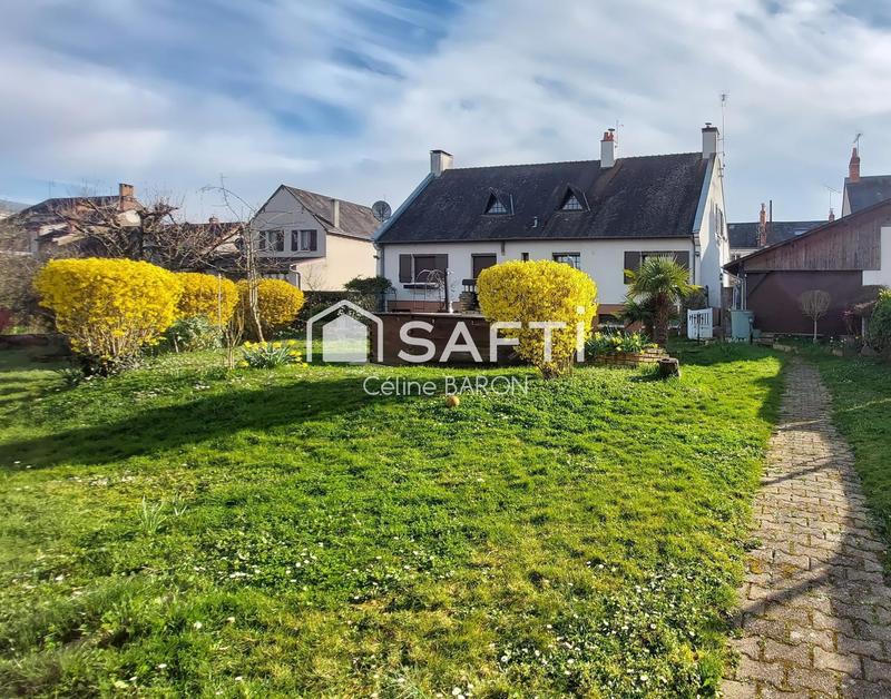 Maison - 208 m² - 9 pièces