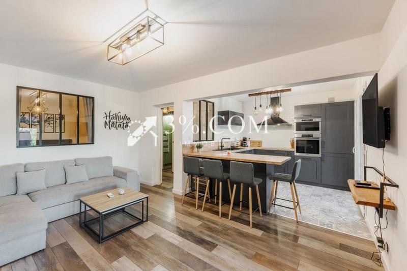 Studio - 68 m² - 2 pièces