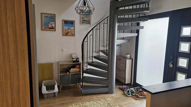 Maison - 110 m² - 6 pièces