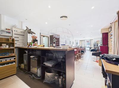 Maison - 295 m² - 6 pièces