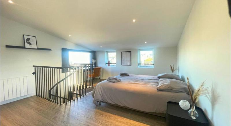 Maison - 141 m² - 6 pièces