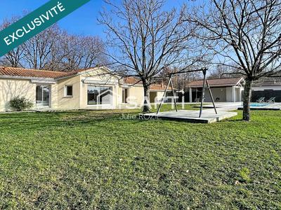 Maison - 143 m² - 5 pièces