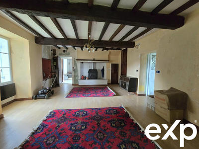 Maison - 336 m² - 10 pièces