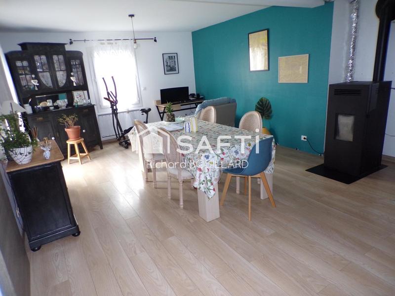 Maison - 142 m² - 8 pièces