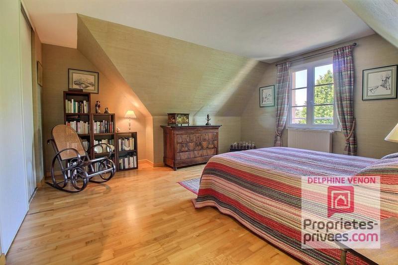 Maison - 177 m² - 6 pièces