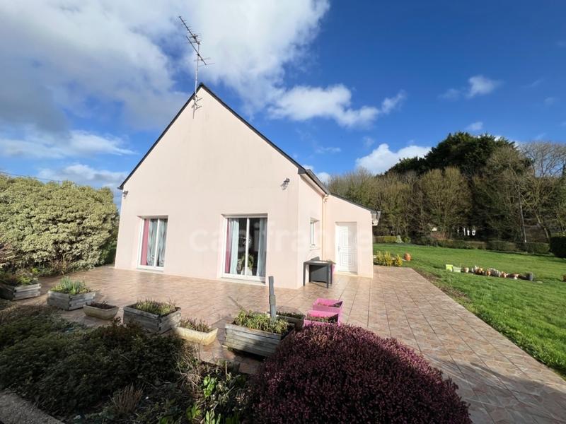 Maison - 147 m² - 8 pièces