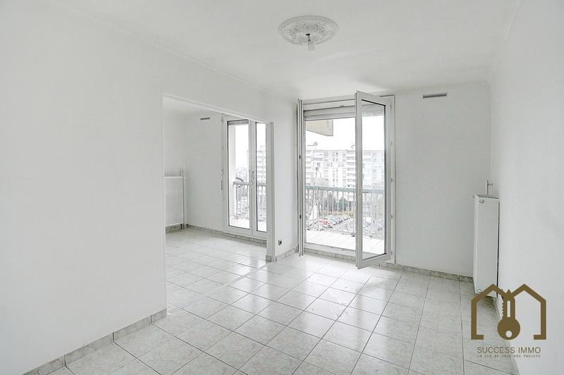 Appartement - 67 m² - 4 pièces
