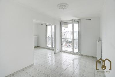 Appartement - 67 m² - 4 pièces