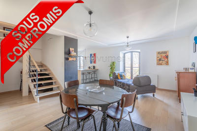 Appartement - 93 m² - 4 pièces