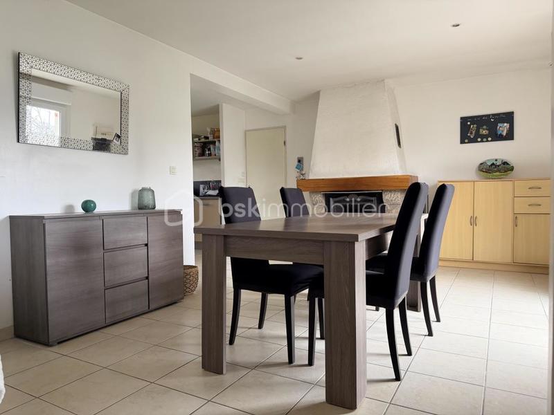 Maison traditionnelle - 87 m² - 4 pièces