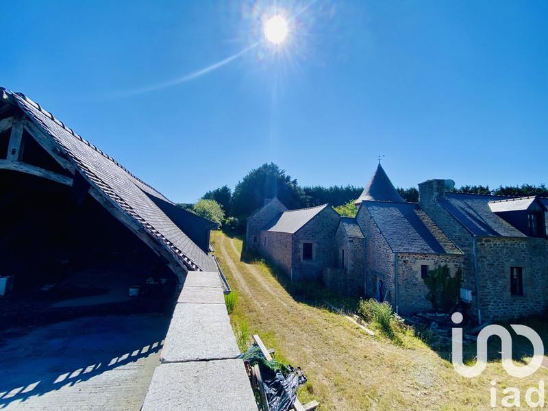 Maison - 301 m² - 11 pièces