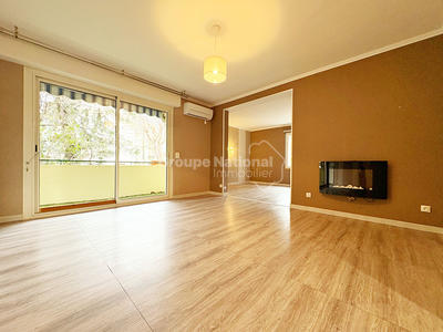 Appartement - 83 m² - 4 pièces