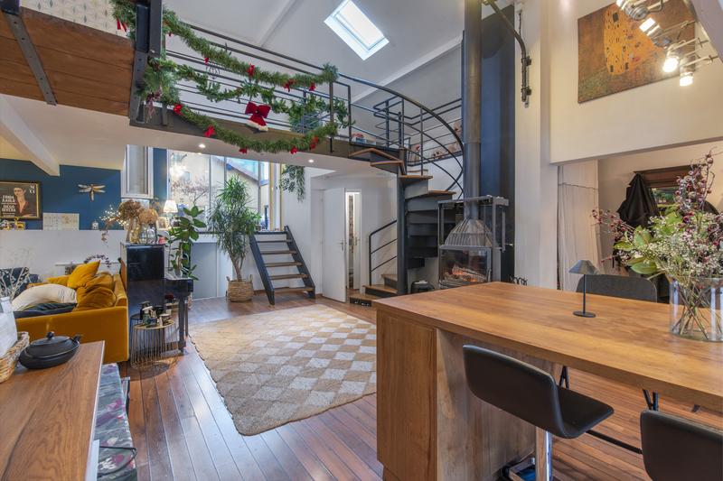 Maison - 192 m² - 7 pièces