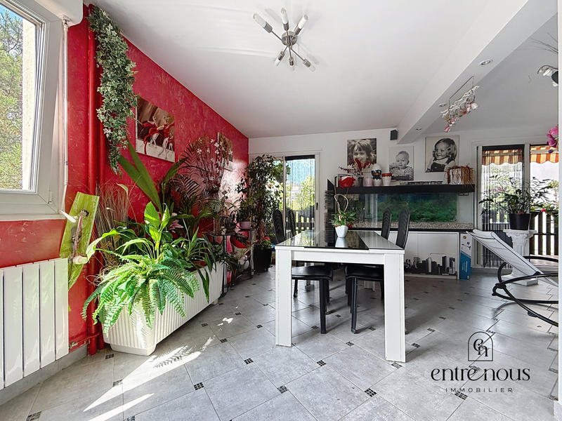 Appartement - 103 m² - 3 pièces