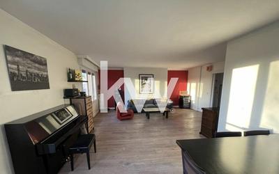 Appartement - 127 m² - 6 pièces