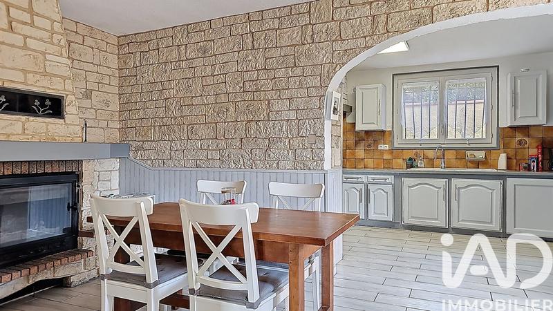 Maison - 194 m² - 9 pièces