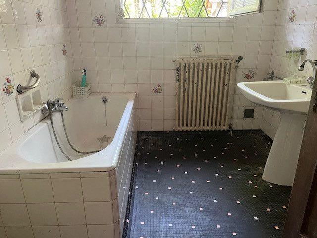 Maison traditionnelle - 110 m² - 5 pièces