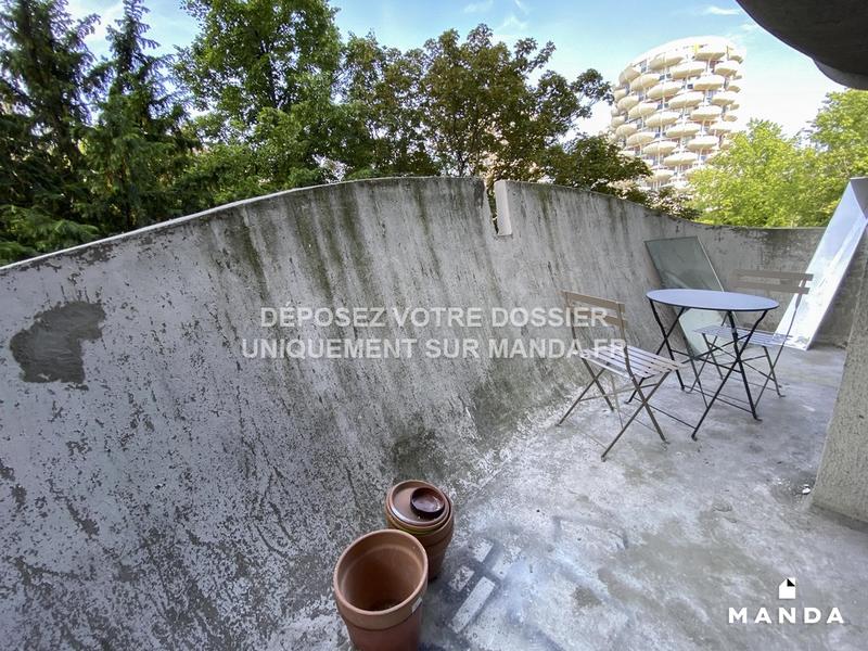 Chambre - 10 m² - 5 pièces