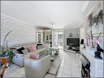 Maison - 154 m² - 6 pièces