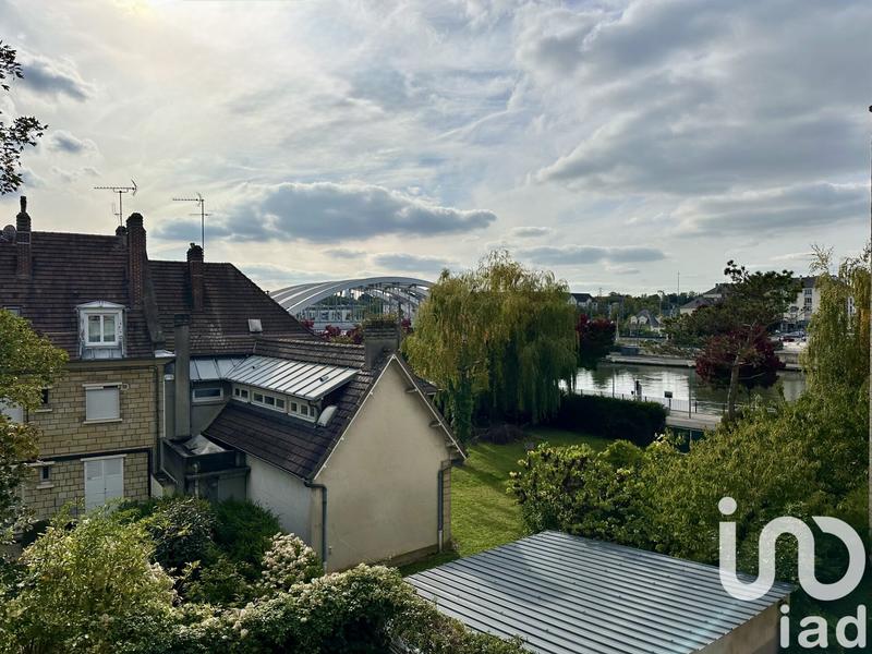 Appartement - 94 m² - 5 pièces