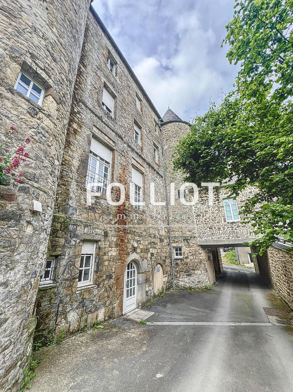 Immeuble - 339 m² - 14 pièces