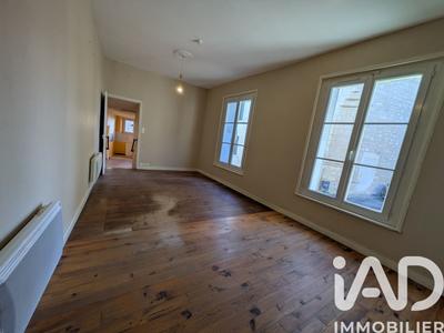 Maison - 80 m² - 4 pièces