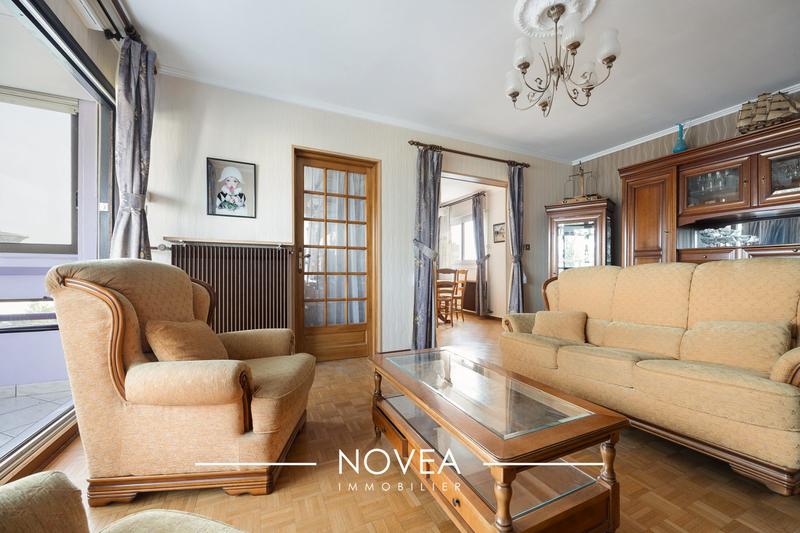 Appartement - 101 m² - 4 pièces