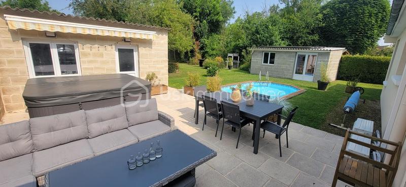 Maison - 161 m² - 8 pièces