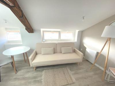 Studio - 12 m² - 1 pièce