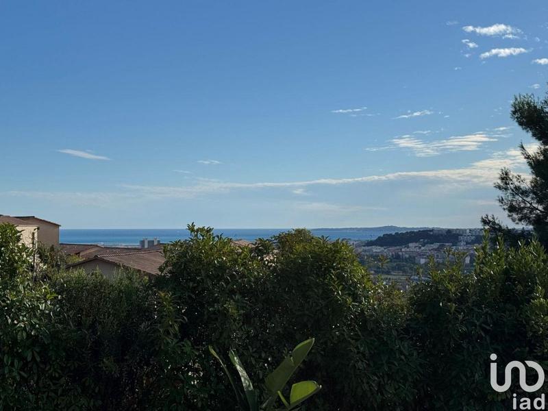 Maison - 180 m² - 6 pièces