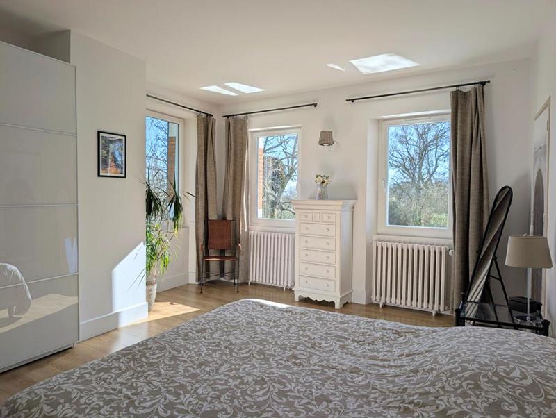 Propriété - 289 m² - 8 pièces