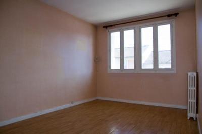 Maison - 94 m² - 5 pièces