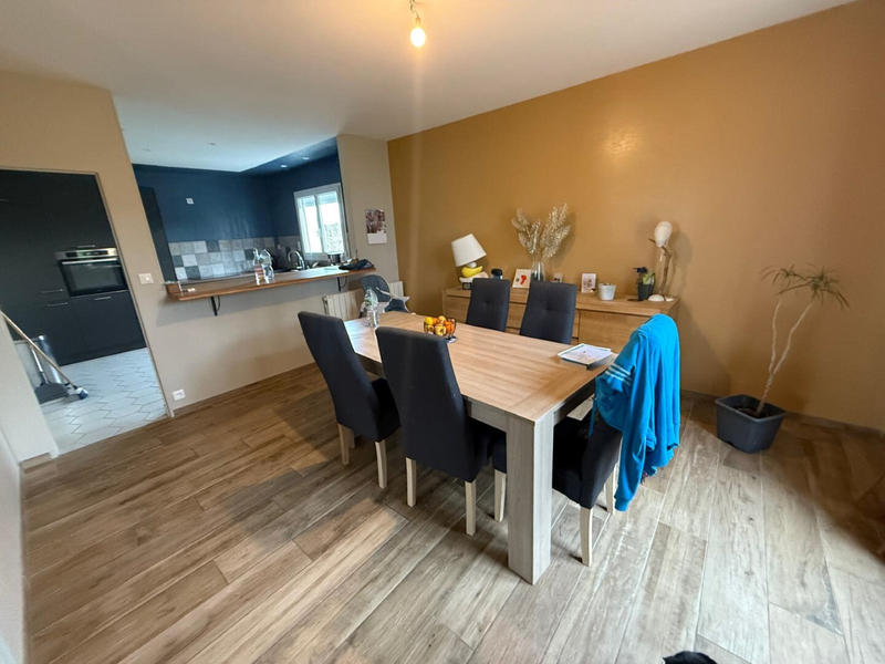 Maison - 143 m² - 7 pièces