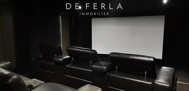 Villa - 560 m² - 8 pièces