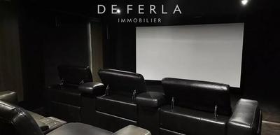 Villa - 560 m² - 8 pièces