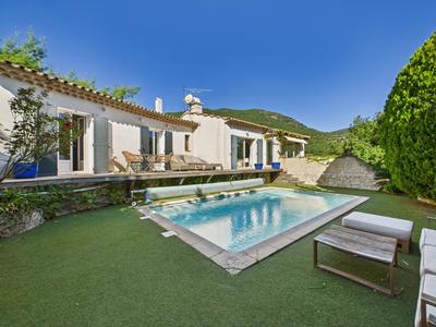 Maison - 145 m² - 5 pièces