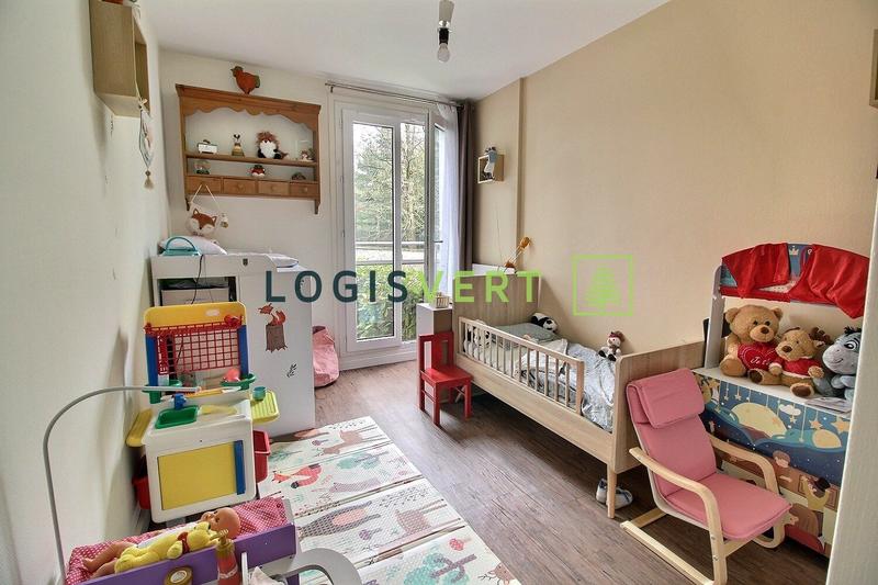 Appartement - 86 m² - 5 pièces