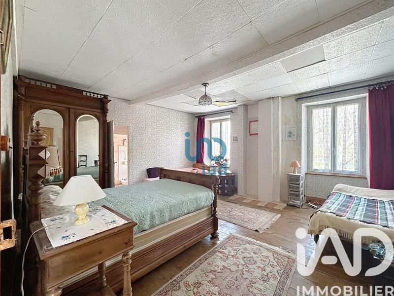 Maison - 194 m² - 7 pièces