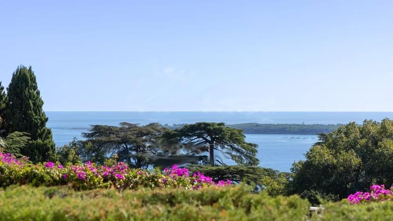 Appartement - 89 m² - 3 pièces