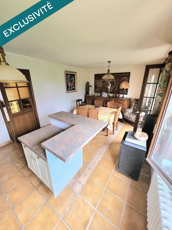 Maison - 243 m² - 7 pièces