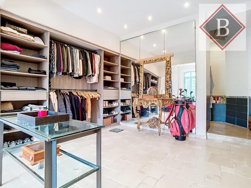 Appartement - 137 m² - 3 pièces