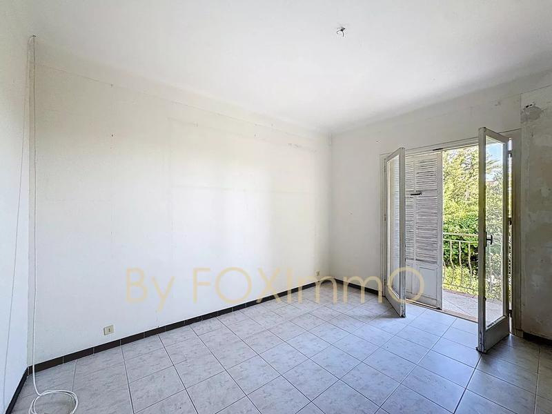 Villa - 250 m² - 8 pièces