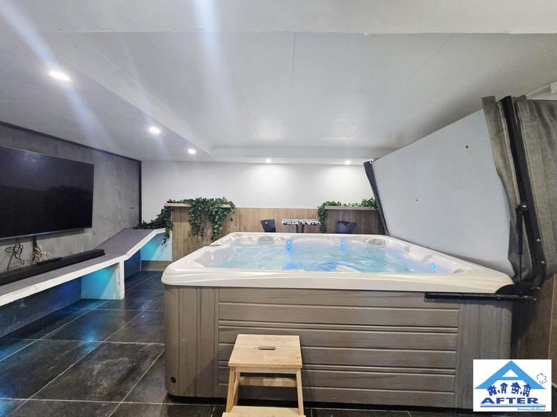 Maison - 188 m² - 5 pièces