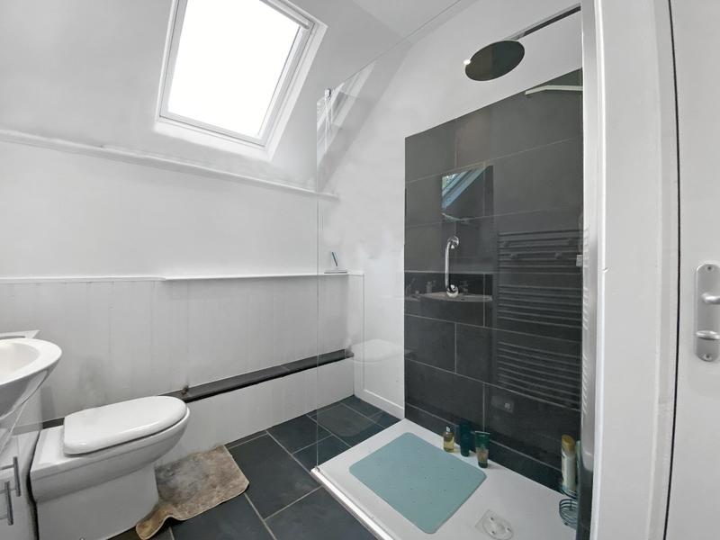 Maison - 123 m² - 6 pièces