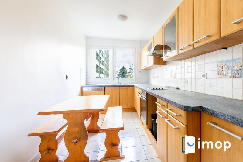 Appartement - 103 m² - 5 pièces