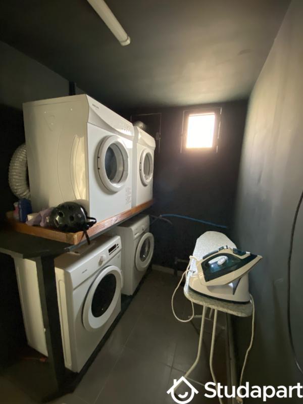 Chambre - 14 m² - 1 pièce