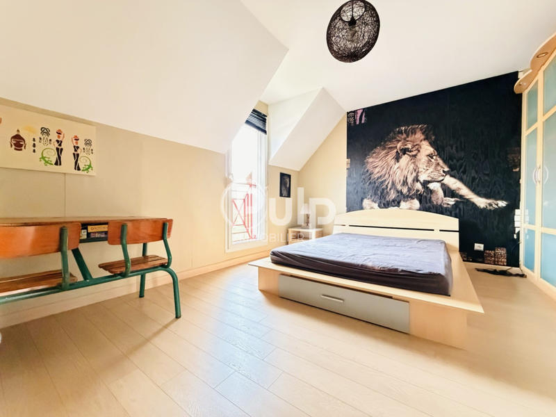 Maison - 116 m² - 5 pièces